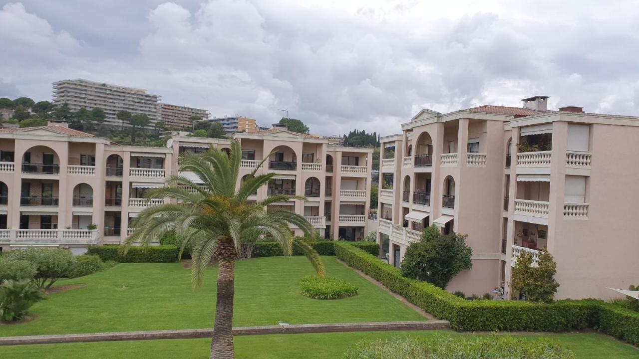 Domaine D'Ahmosis, Modern 2 Bedrooms Refurbished Apartment, F3 Moderne Fraichement Renove Le Cannet Eksteriør billede